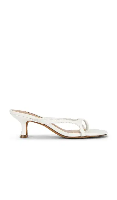 Steve Madden Brienna Sandal | Thumbnail 1 Steve Madden Brienna Sandal | Thumbnail 1