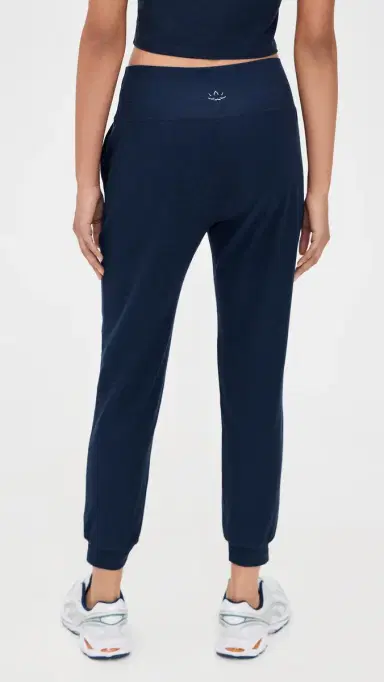 Beyond Yoga Spacedye Midi Joggers Nocturnal Navy | Thumbnail 3 Beyond Yoga Spacedye Midi Joggers Nocturnal Navy | Thumbnail 3