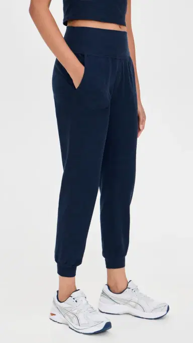 Beyond Yoga Spacedye Midi Joggers Nocturnal Navy | Thumbnail 4 Beyond Yoga Spacedye Midi Joggers Nocturnal Navy | Thumbnail 4