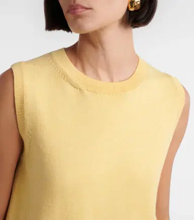 Oscar de la Renta Virgin wool sweater vest | Thumbnail 2 Oscar de la Renta Virgin wool sweater vest | Thumbnail 2