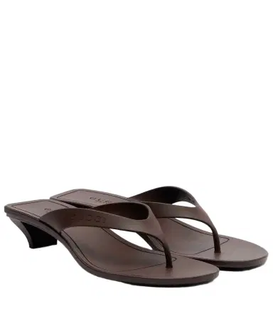 Gucci Vittoria thong sandals | Thumbnail 1 Gucci Vittoria thong sandals | Thumbnail 1