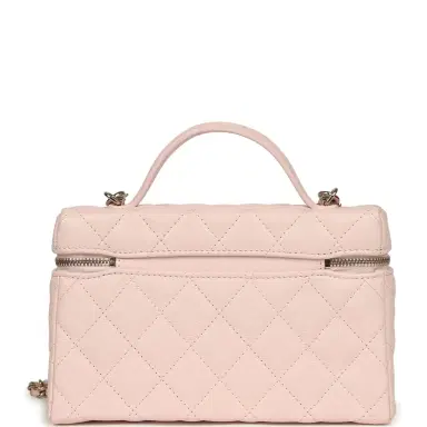Chanel Chanel Top Handle Long Vanity Case with Chain Light Pink Shiny Caviar Light Gold Hardware | Thumbnail 4 Chanel Chanel Top Handle Long Vanity Case with Chain Light Pink Shiny Caviar Light Gold Hardware | Thumbnail 4