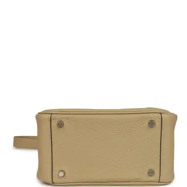 HERMÈS Hermes Mini Lindy II Trench Verso Clemence Palladium Hardware | Thumbnail 6 HERMÈS Hermes Mini Lindy II Trench Verso Clemence Palladium Hardware | Thumbnail 6