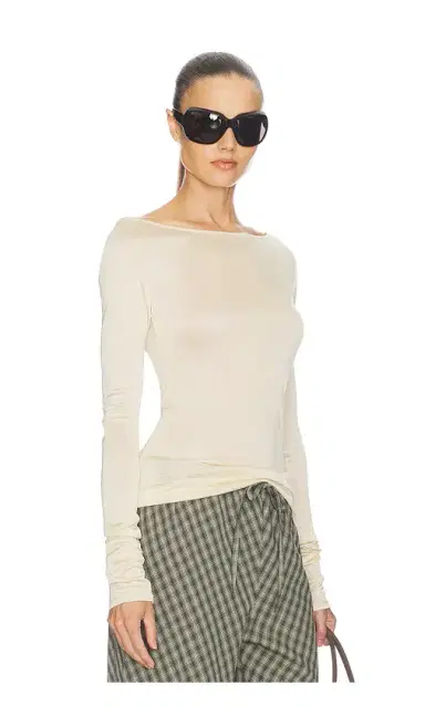 Helsa Slinky Jersey Off The Shoulder Top | Thumbnail 6 Helsa Slinky Jersey Off The Shoulder Top | Thumbnail 6