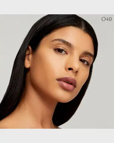 Cle de Peau Beaute Radiant Fluid Foundation Natural SPF 25, 1.1 oz. | Thumbnail 3 Cle de Peau Beaute Radiant Fluid Foundation Natural SPF 25, 1.1 oz. | Thumbnail 3