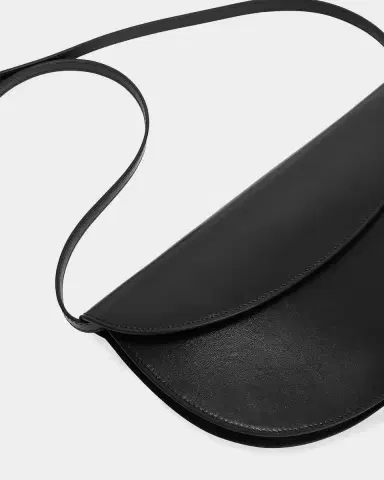 Jil Sander Curve Leather Wallet with Strap | Thumbnail 4 Jil Sander Curve Leather Wallet with Strap | Thumbnail 4
