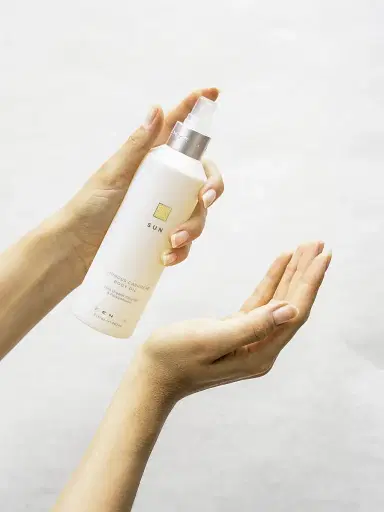 Zents Sun Luminous Cashmere Body Oil | Thumbnail 2 Zents Sun Luminous Cashmere Body Oil | Thumbnail 2