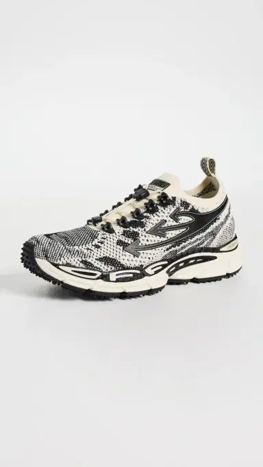 Off-White Be Right Back Knit Sneakers Sand/Black | Thumbnail 2 Off-White Be Right Back Knit Sneakers Sand/Black | Thumbnail 2