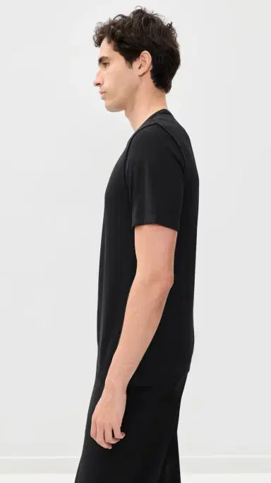 Theory Essential Tee in Modal Jersey Black M | Thumbnail 4 Theory Essential Tee in Modal Jersey Black M | Thumbnail 4