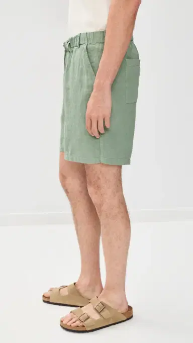 Bather inen eisure Shorts 5 Sage | Thumbnail 4 Bather inen eisure Shorts 5 Sage | Thumbnail 4