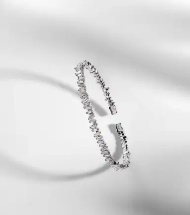 Suzanne Kalan Classic 18kt white gold bangle with diamonds | Thumbnail 3 Suzanne Kalan Classic 18kt white gold bangle with diamonds | Thumbnail 3