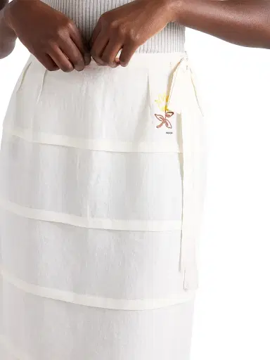 Prada Women's Embroidered Slubbed Linen Skirt - White | Thumbnail 6 Prada Women's Embroidered Slubbed Linen Skirt - White | Thumbnail 6