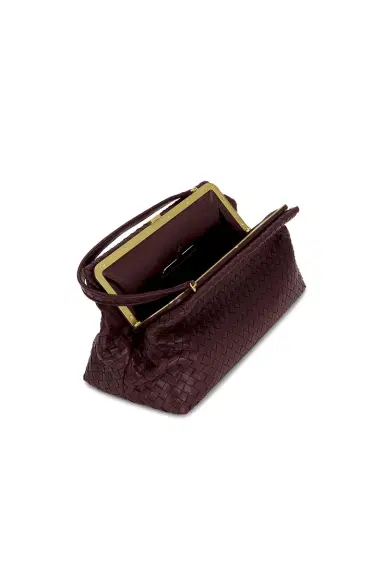 Bottega Veneta The 1998 Shoulder Bag | Thumbnail 5 Bottega Veneta The 1998 Shoulder Bag | Thumbnail 5