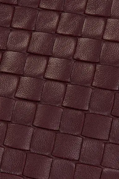 Bottega Veneta The 1998 Shoulder Bag | Thumbnail 7 Bottega Veneta The 1998 Shoulder Bag | Thumbnail 7