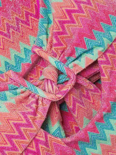 BEACH RIOT Women's Lindy Metallic Chevron One-Piece Swimsuit - Strawberry Ice Chevron - Size XL | Thumbnail 6 BEACH RIOT Women's Lindy Metallic Chevron One-Piece Swimsuit - Strawberry Ice Chevron - Size XL | Thumbnail 6