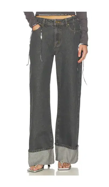 LIONESS Top Model Cuffed Jeans | Thumbnail 1 LIONESS Top Model Cuffed Jeans | Thumbnail 1