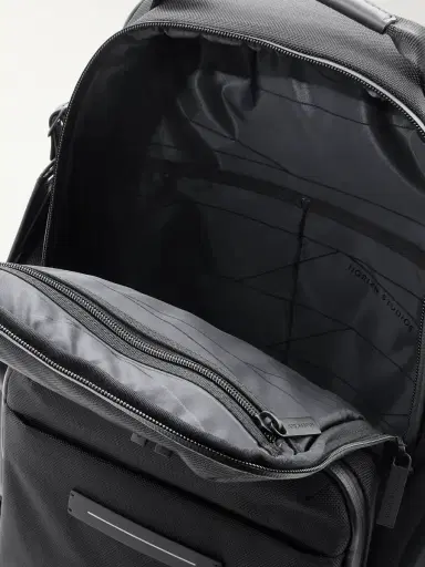Horizn Studios Midtown Leather-Trimmed Shell Backpack - Men | Thumbnail 5 Horizn Studios Midtown Leather-Trimmed Shell Backpack - Men | Thumbnail 5