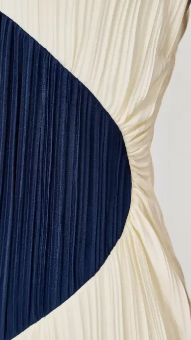 Maylé Vásquez Lunares Maxi Dress Midnight Blue/Off White | Thumbnail 6 Maylé Vásquez Lunares Maxi Dress Midnight Blue/Off White | Thumbnail 6