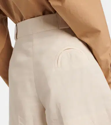 Blazé Milano Blazé Milano Selle pleated shorts | Thumbnail 2 Blazé Milano Blazé Milano Selle pleated shorts | Thumbnail 2