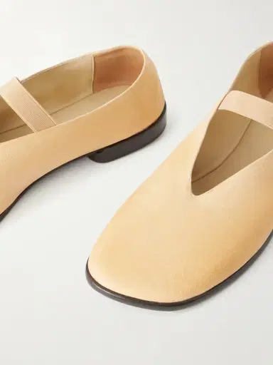 Lemaire Glove Leather Ballet Flats | Thumbnail 5 Lemaire Glove Leather Ballet Flats | Thumbnail 5