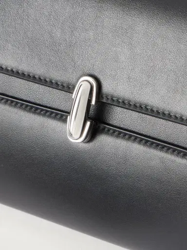 Savette Symmetry Trapeze Pochette Leather Tote | Thumbnail 5 Savette Symmetry Trapeze Pochette Leather Tote | Thumbnail 5