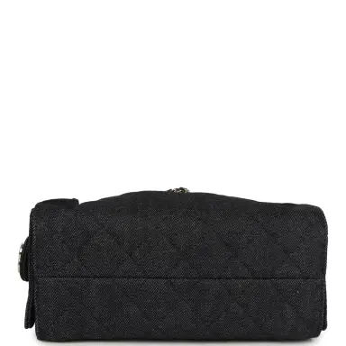 Chanel Chanel Mini 25 Hobo Bag Dark Blue Denim Light Gold Hardware | Thumbnail 6 Chanel Chanel Mini 25 Hobo Bag Dark Blue Denim Light Gold Hardware | Thumbnail 6