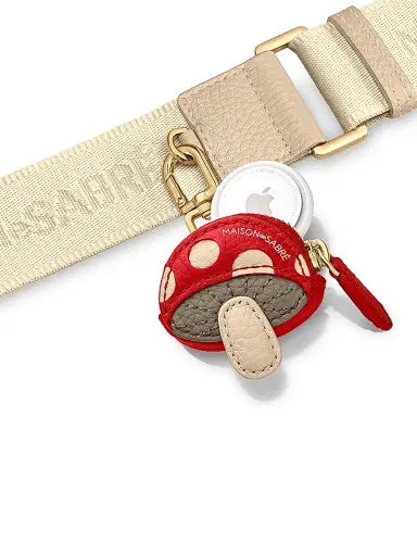 MAISON de SABRÉ Women's The Sabrémoji Vegetable Charm - Mushroom | Thumbnail 2 MAISON de SABRÉ Women's The Sabrémoji Vegetable Charm - Mushroom | Thumbnail 2
