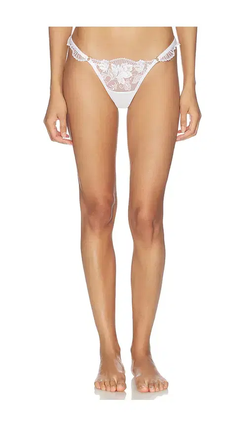 Gabriella Thong Gabriella Thong