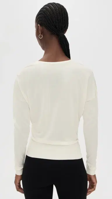 RENGGLI Silk Cashmere V Neck Sweater Flat White | Thumbnail 3 RENGGLI Silk Cashmere V Neck Sweater Flat White | Thumbnail 3