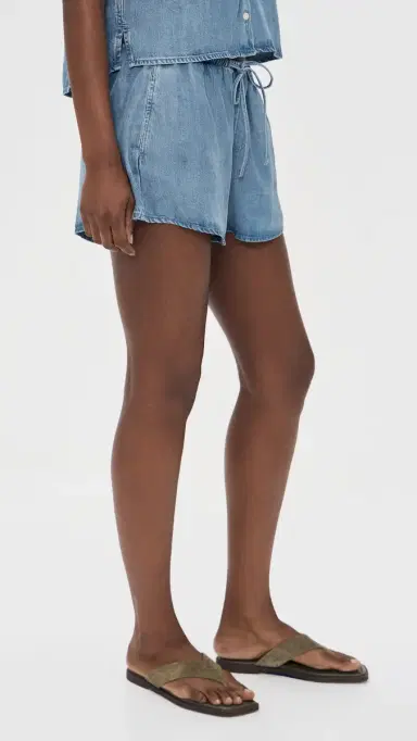 Good American The Denim Pull On horts Indigo1273 | Thumbnail 5 Good American The Denim Pull On horts Indigo1273 | Thumbnail 5