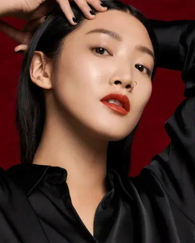 Yves Saint Laurent Beaute The Slim Velvet Radical | Thumbnail 3 Yves Saint Laurent Beaute The Slim Velvet Radical | Thumbnail 3