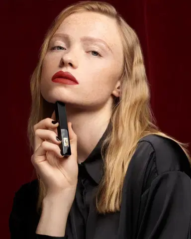 Yves Saint Laurent Beaute The Slim Velvet Radical | Thumbnail 3 Yves Saint Laurent Beaute The Slim Velvet Radical | Thumbnail 3