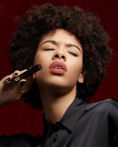 Yves Saint Laurent Beaute The Slim Velvet Radical | Thumbnail 2 Yves Saint Laurent Beaute The Slim Velvet Radical | Thumbnail 2