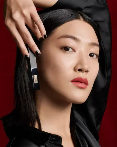 Yves Saint Laurent Beaute The Slim Velvet Radical | Thumbnail 3 Yves Saint Laurent Beaute The Slim Velvet Radical | Thumbnail 3