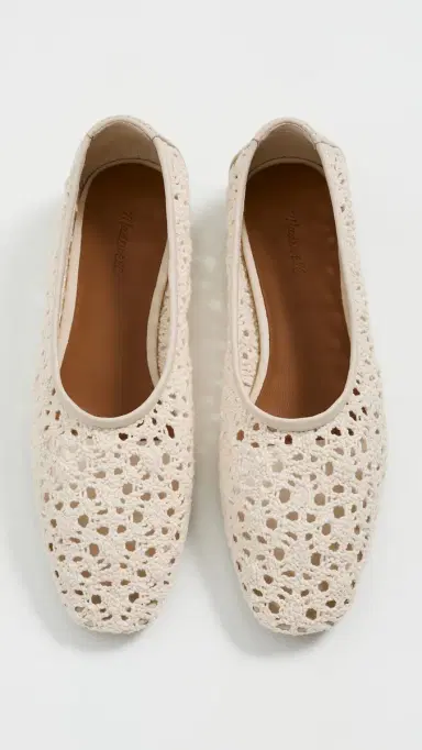 Madewell The Mylie Glove Flats In Crochet Vintage Khaki | Thumbnail 5 Madewell The Mylie Glove Flats In Crochet Vintage Khaki | Thumbnail 5