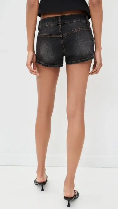 LIONESS Gisele Shorts Charcoal | Thumbnail 3 LIONESS Gisele Shorts Charcoal | Thumbnail 3