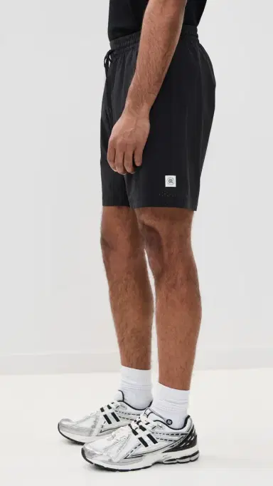 Reigning Champ Nylon Standard Training Shorts 7 Black | Thumbnail 4 Reigning Champ Nylon Standard Training Shorts 7 Black | Thumbnail 4
