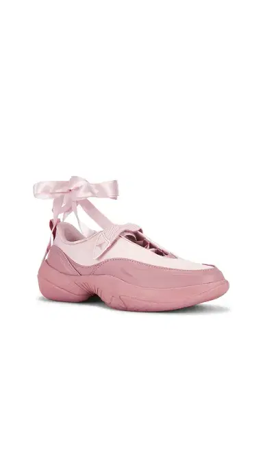 Jordan Pointe Sneaker | Thumbnail 2 Jordan Pointe Sneaker | Thumbnail 2