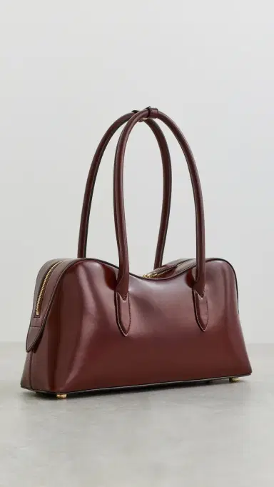 Stella McCartney Stella Ryder Medium Bag Mahogany One Size | Thumbnail 4 Stella McCartney Stella Ryder Medium Bag Mahogany One Size | Thumbnail 4