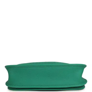 HERMÈS Hermes Evelyne III PM Vert Jade Clemence Gold Hardware | Thumbnail 6 HERMÈS Hermes Evelyne III PM Vert Jade Clemence Gold Hardware | Thumbnail 6