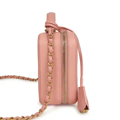 Chanel Pre-owned Chanel Medium CC Filigree Vanity Case Pink Caviar Brushed Gold Hardware | Thumbnail 3 Chanel Pre-owned Chanel Medium CC Filigree Vanity Case Pink Caviar Brushed Gold Hardware | Thumbnail 3