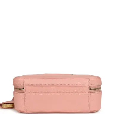 Chanel Pre-owned Chanel Medium CC Filigree Vanity Case Pink Caviar Brushed Gold Hardware | Thumbnail 6 Chanel Pre-owned Chanel Medium CC Filigree Vanity Case Pink Caviar Brushed Gold Hardware | Thumbnail 6