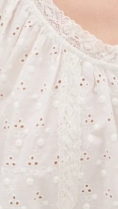Alice + Olivia Odette Ember Top Off White L | Thumbnail 6 Alice + Olivia Odette Ember Top Off White L | Thumbnail 6