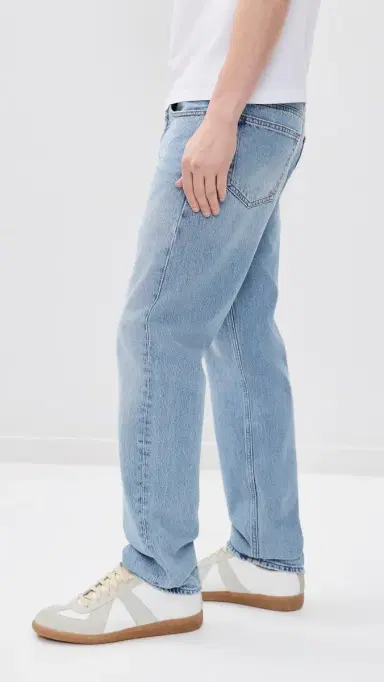 Frame Straight Jeans | Thumbnail 4 Frame Straight Jeans | Thumbnail 4