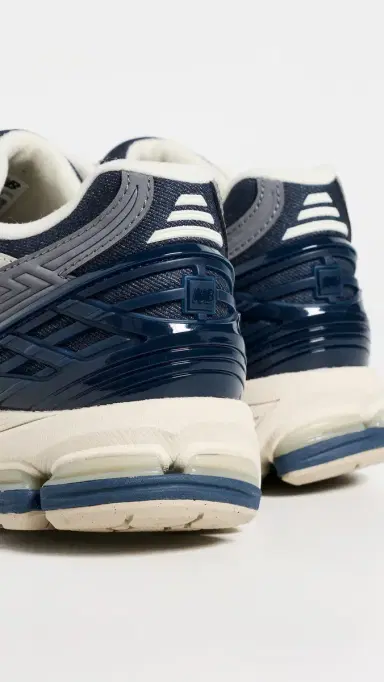 New Balance 1906R Sneakers Blue/Grey 8 | Thumbnail 3 New Balance 1906R Sneakers Blue/Grey 8 | Thumbnail 3