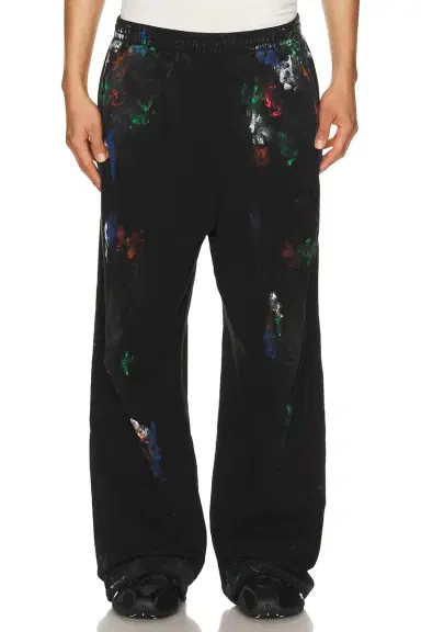 Balenciaga Baggy Sweatpants | Thumbnail 1 Balenciaga Baggy Sweatpants | Thumbnail 1