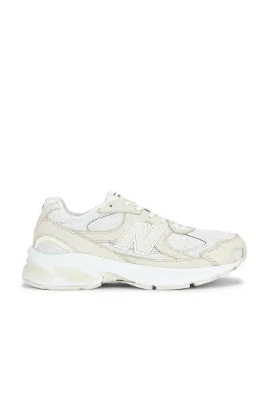 COMME des GARCONS HOMME x New Balance 2010V | Thumbnail 1 COMME des GARCONS HOMME x New Balance 2010V | Thumbnail 1