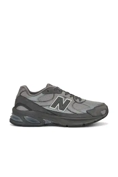 COMME des GARCONS HOMME x New Balance 2010V | Thumbnail 1 COMME des GARCONS HOMME x New Balance 2010V | Thumbnail 1