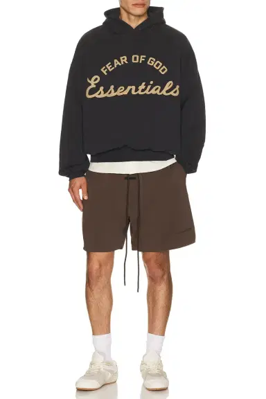 Fear of God ESSENTIALS Active Trace Classic Short | Thumbnail 3 Fear of God ESSENTIALS Active Trace Classic Short | Thumbnail 3