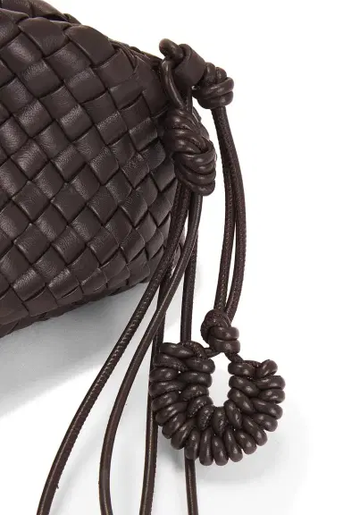 Bottega Veneta Small Vongola Clutch | Thumbnail 7 Bottega Veneta Small Vongola Clutch | Thumbnail 7